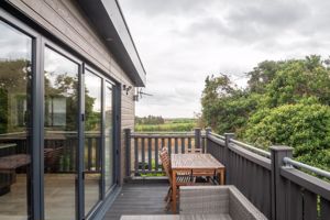 Photo 18- click for photo gallery